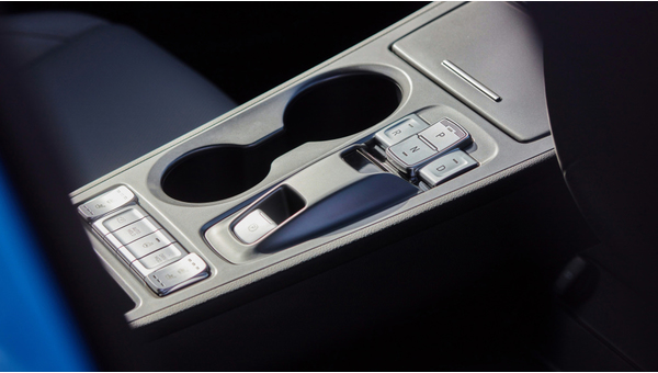 hyundai_kona_electric_7352.jpg