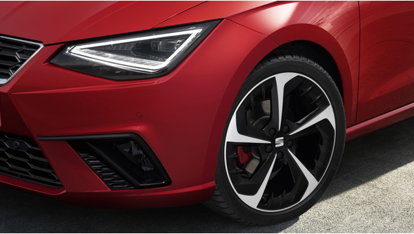 seat_ibiza_fr_86.jpg