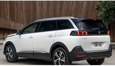 peugeot_5008_gt_828_043a01dc13b10e91.jpg