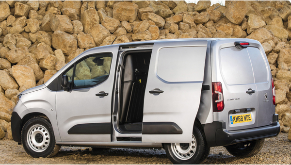 peugeot_partner_393_01a901150ed009f6.jpg