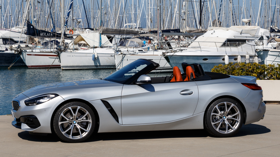 bmw_z4_sdrive20i_01cd00620d5c0904.jpg
