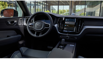 volvo_xc60_b5_awd_r-design_24.jpg