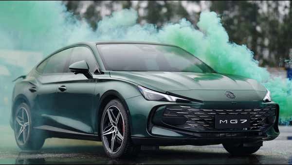 MG MG7
