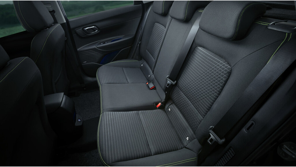 hyundai_i20_979.jpg