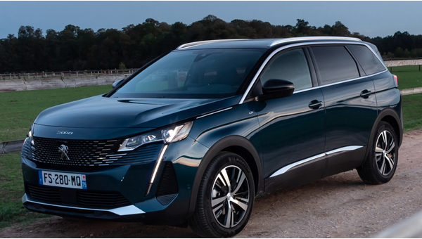 peugeot_5008_gt_857_034f02bf061c0432.jpg