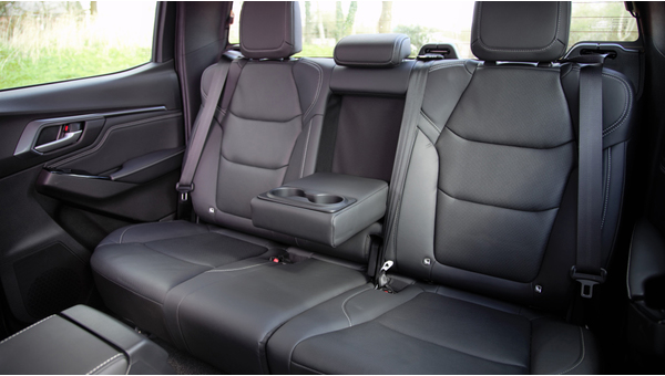 isuzu_d-max_dl40_double_cab_88.jpg