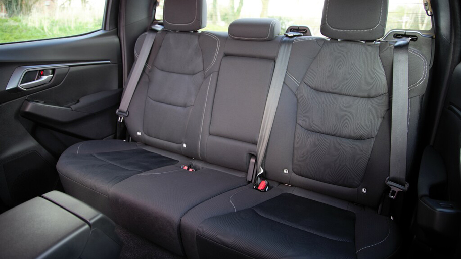 isuzu_d-max_dl20_double_cab_37.jpg