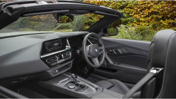 bmw_z4_sdrive20i_m_sport_710.jpg