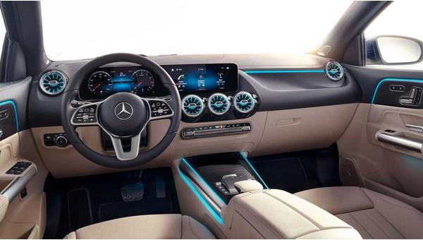 mercedes-gla (7).jpg