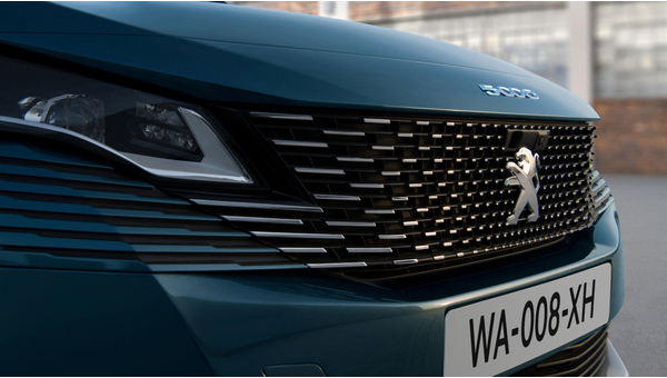peugeot_5008_gt_54.jpg