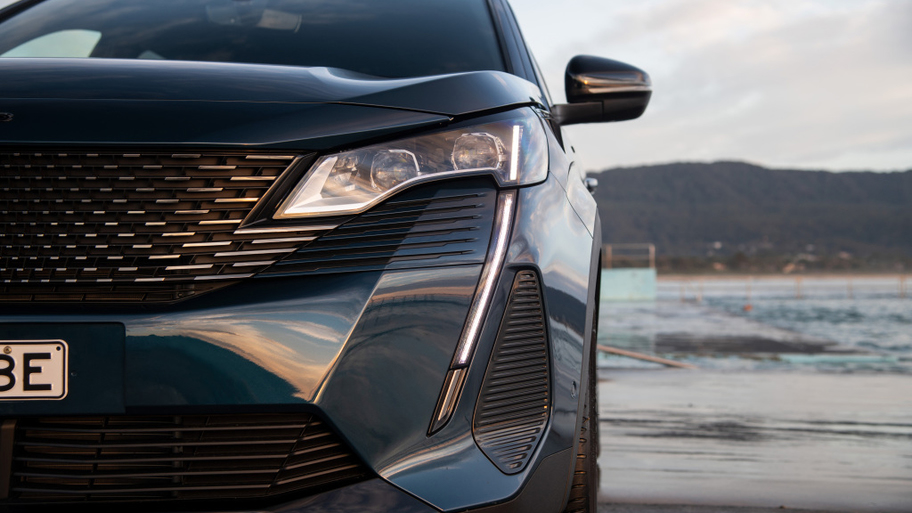 peugeot_3008_gt_sport_3.jpg
