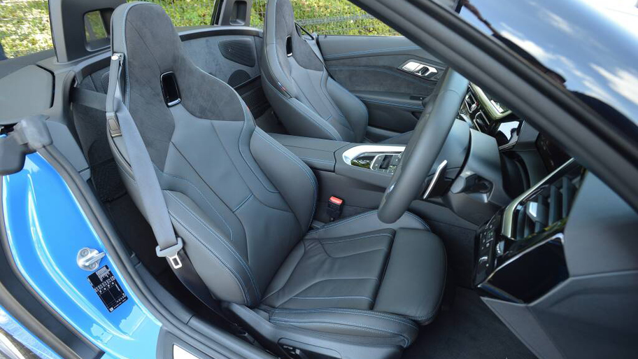 bmw_z4_sdrive20i_m_sport_37.jpg