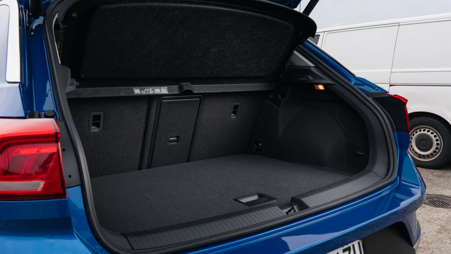 volkswagen_t-roc_805.jpg