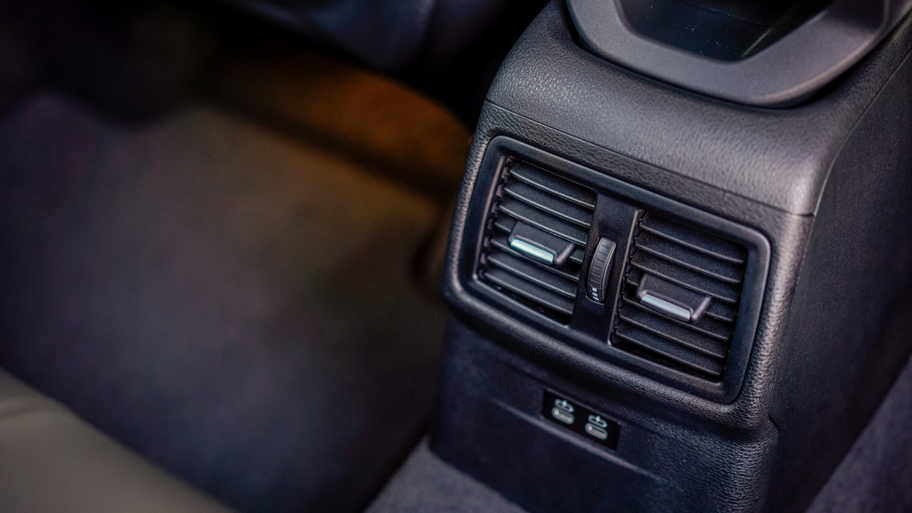 bmw_x1_sdrive20i_m_sport_39.jpg