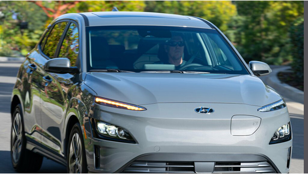 hyundai_kona_electric_180_0113015a10df0cd5.jpg