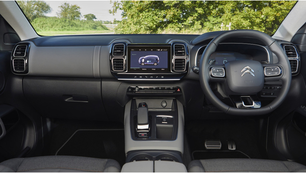 citroen_c5_aircross_suv_hybrid_83.jpg