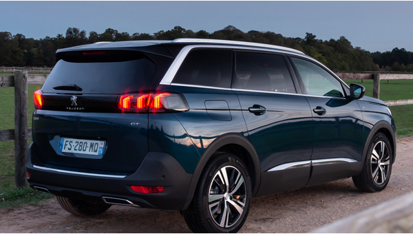 peugeot_5008_gt_869_03ea032e0660045d.jpg