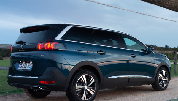 peugeot_5008_gt_664_01ca025a077a050e.jpg