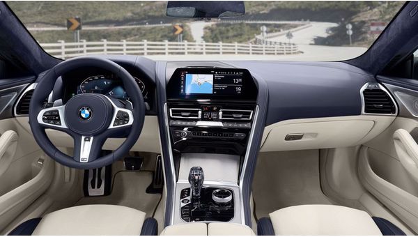 BMW 8 Serisi İç Tasarım (3).jpg