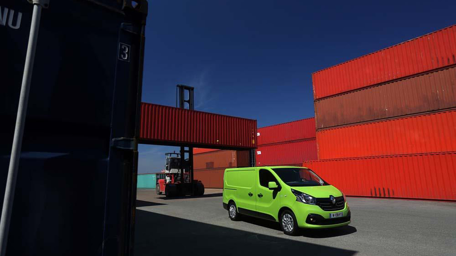 renault-trafic-panelvan (3).jpg