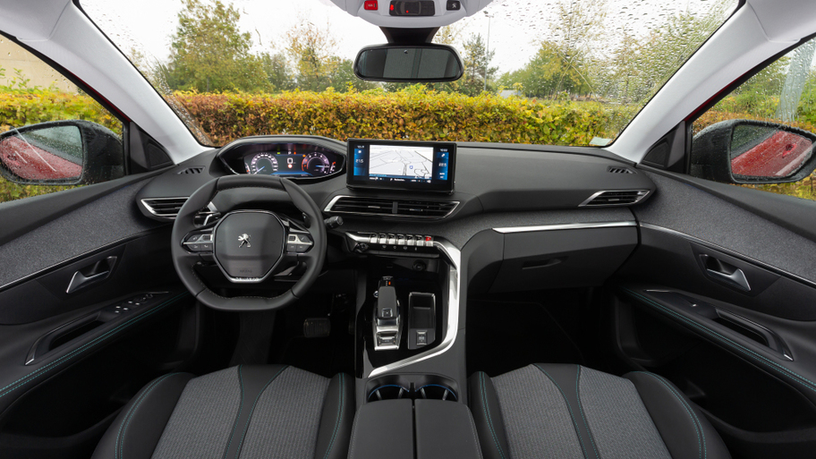 peugeot_5008_97.jpg