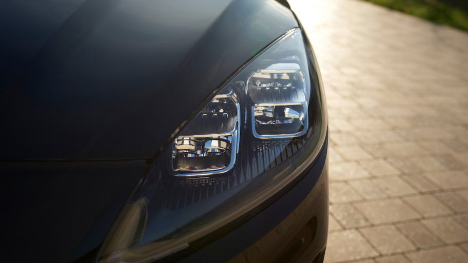 ford_kuga_vignale_plug-in_hybrid_83.jpg