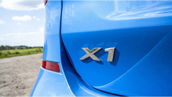 bmw_x1_xdrive25i_m_sport_16.jpg
