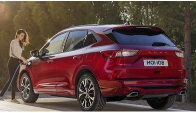 ford_kuga_plug-in_hybrid_st-line_3_0586016908dc05ee.jpg
