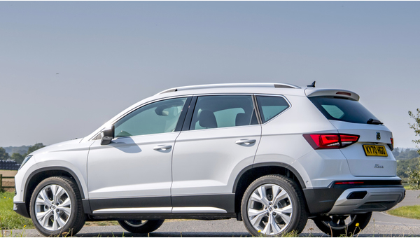 seat_ateca_xperience_6_051a02e00b7607d4.jpg