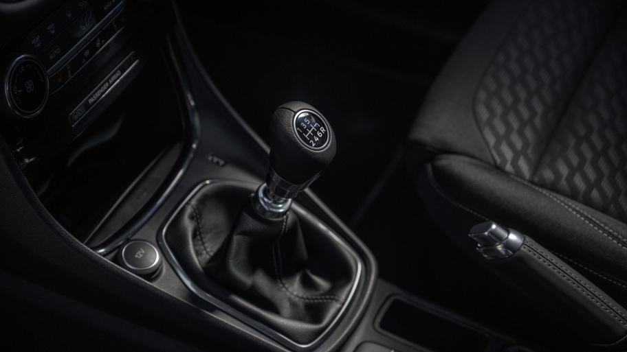 ford_puma_titanium_74.jpg