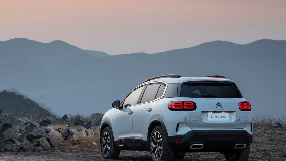 28636citroen-c5_aircross-2018-1600-0f.jpg