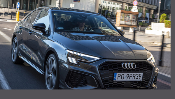 audi_a3_sedan_35_tfsi_s_line_9_012a0158065404df.jpg