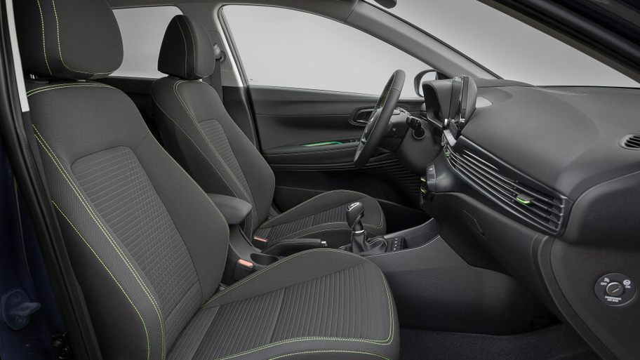 hyundai_i20_716.jpg hyundai_i20_716.jpg