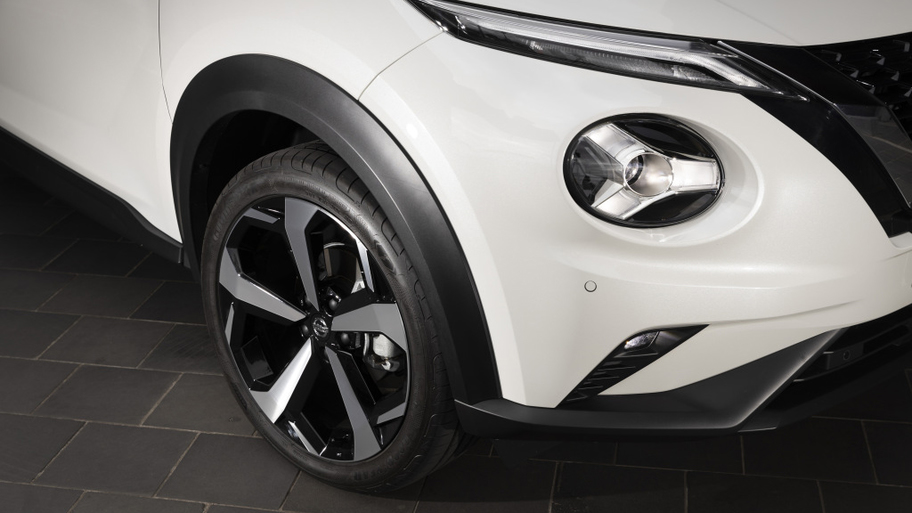 nissan_juke_st-l.jpg