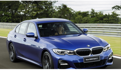 bmw_330i_m_sport_212_020602d911bd0d51.jpg