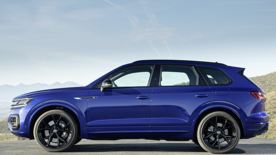 volkswagen_touareg_r_83_032a022113560d32.jpg