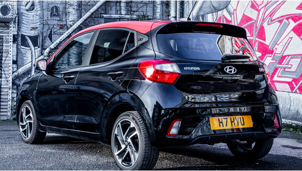 hyundai_i10_348_05e603520d3d095e.jpg