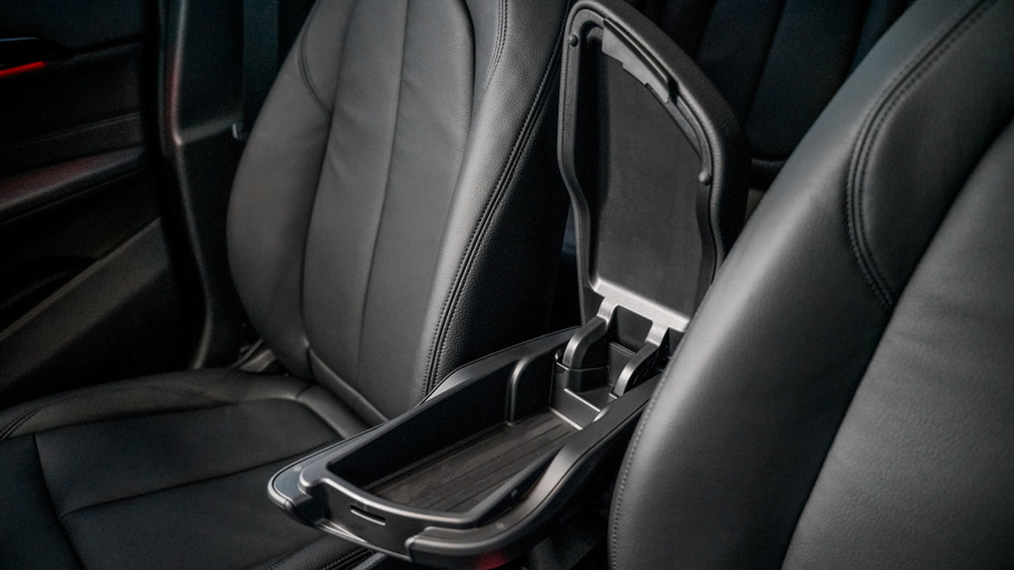 bmw_x1_sdrive18i_574.jpg