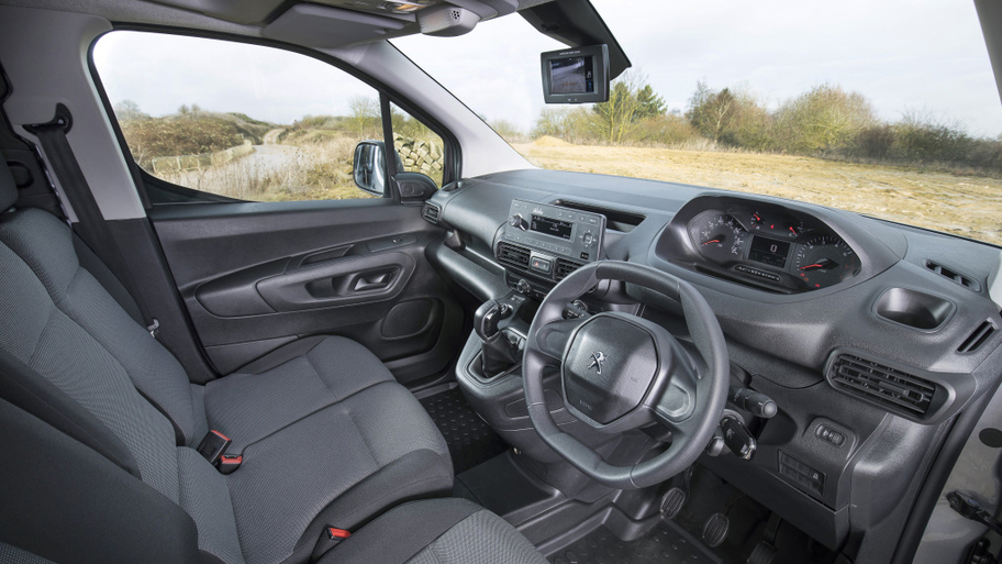 peugeot_partner_15.jpg