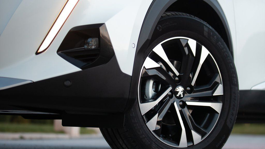 peugeot-2008 (217).jpg