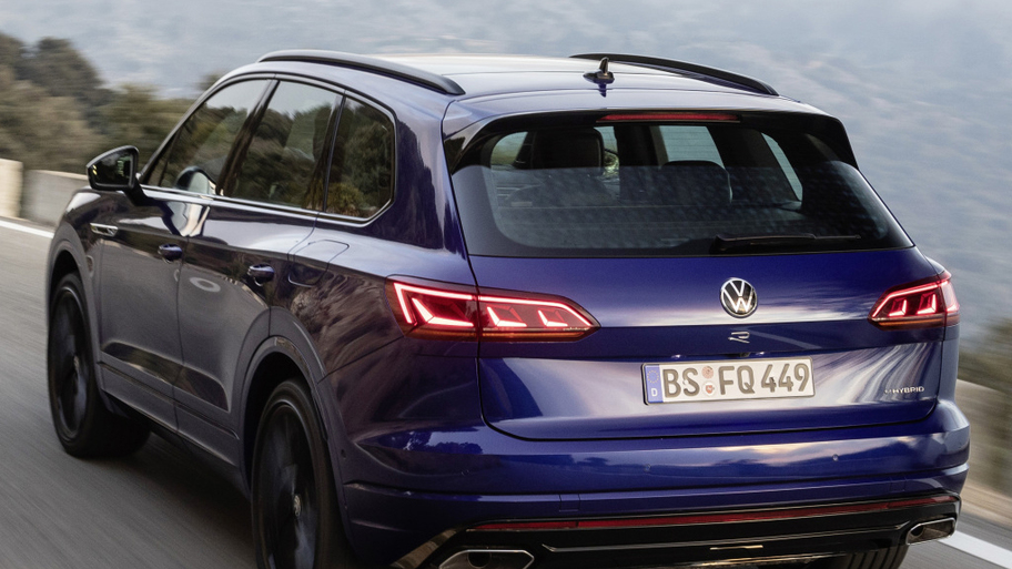 volkswagen_touareg_r_94_086e065b0c37091b.jpg