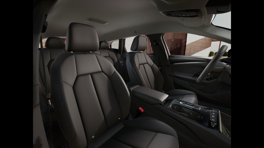 Audi A6 E-Tron Avant