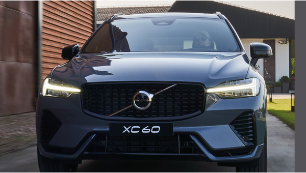 volvo_xc60_b5_awd_r-design_8_054b037003da02db.jpg