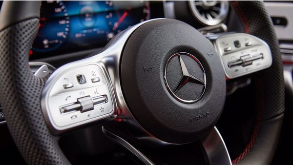 377ee4f8ba5f4b03aad07f34198bf937.jpg