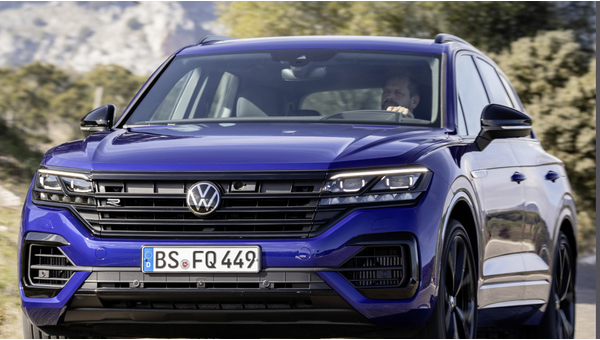 volkswagen_touareg_r_5_034802460f020b55.jpg
