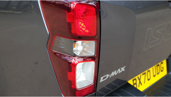 isuzu_d-max_utility_double_cab_28.jpg