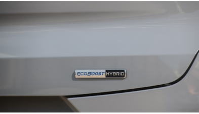 ford_puma_titanium_2.jpg