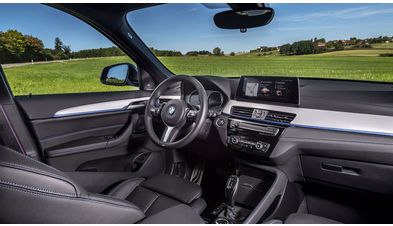 BMW X1 İç Tasarım (5).jpg