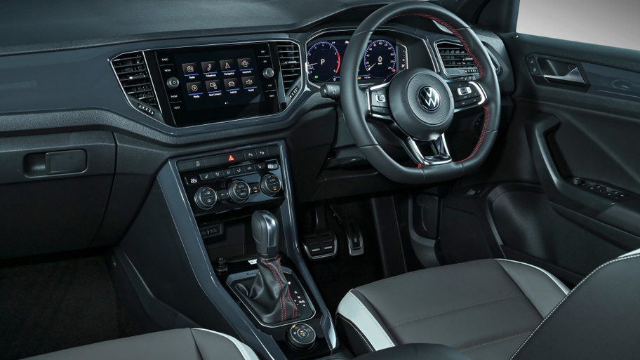 volkswagen_t-roc_4motion_r-line_6.jpg